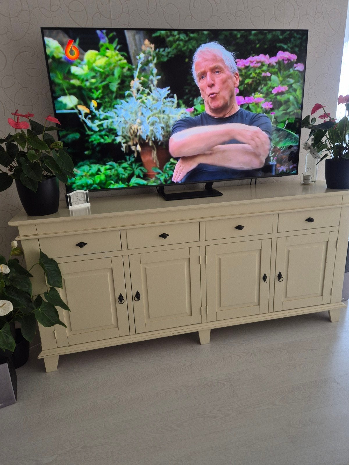Crèmekleurig dressoir met lades en deuren, Ophalen, 150 tot 200 cm, Klassiek, landelijk, Zo goed als nieuw