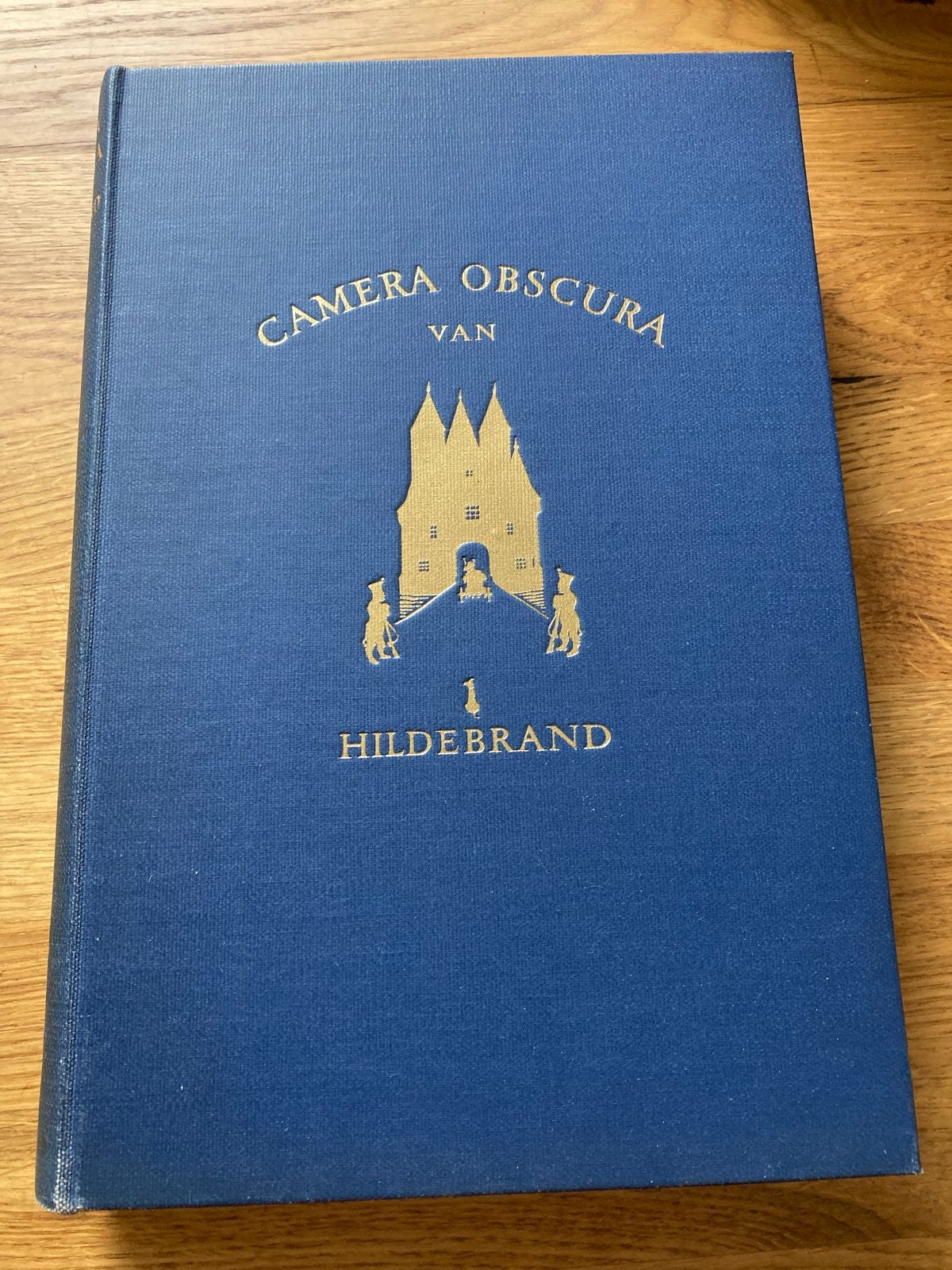 Camera Obscura van Hildebrand - Jubileumuitgave 1939, Ophalen of Verzenden, Gelezen, Nederland
