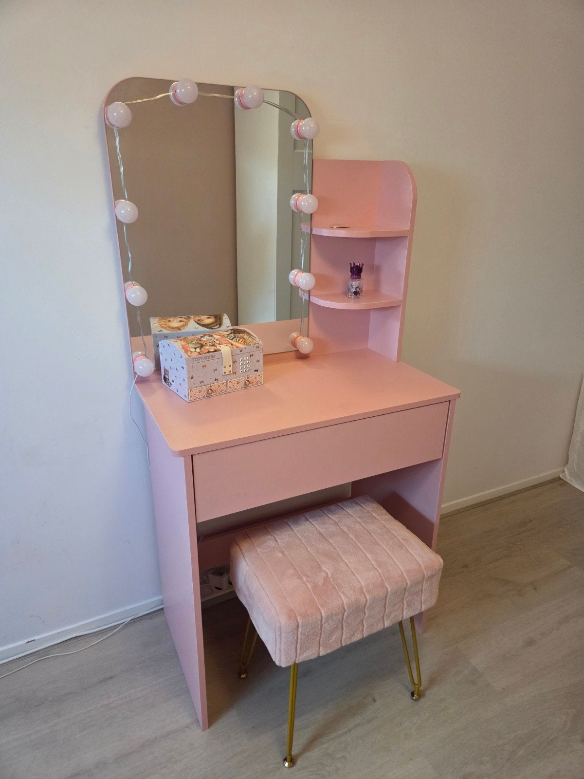 make-up tafel kids, Ophalen, Zo goed als nieuw, 50 tot 100 cm, Minder dan 100 cm
