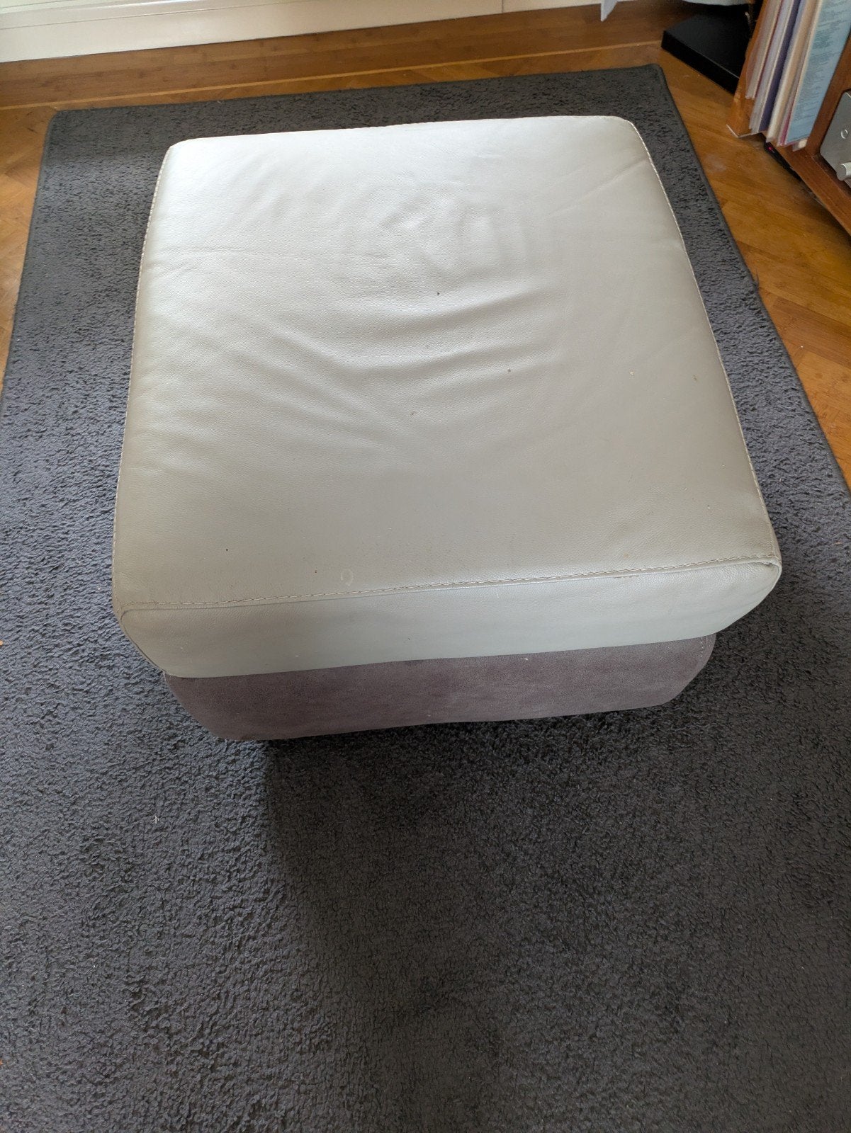 Hocker met opbergruimte - 60x65x44 cm, Gebruikt, 50 tot 75 cm, Ophalen of Verzenden, Stof
