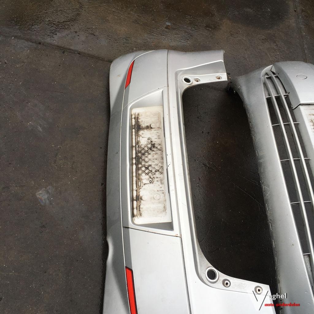 Mitsubishi Colt 1.5B kleurcode: 01D 2005 2500227  Achterbump, Auto-onderdelen, Ophalen, Gebruikt, -, -
