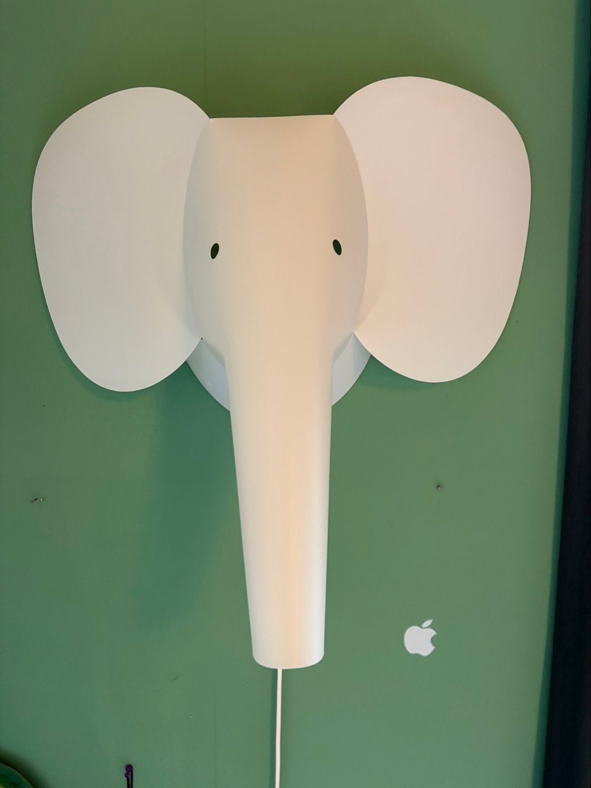 Leuke olifant wandlamp met schakelaar, Wit, Gebruikt, Kunststof, Ophalen
