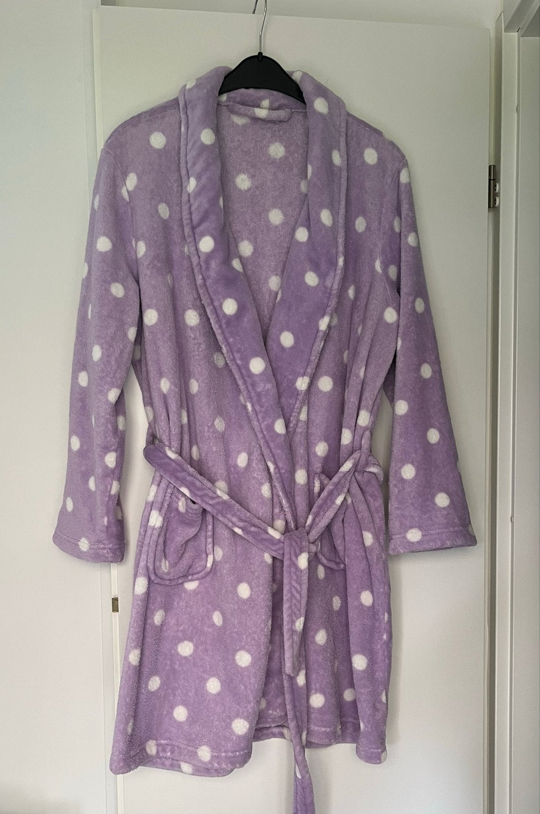Paars / lila badjas met witte stippen - Maat 50/52, Kleding | Dames, Ophalen of Verzenden, Zo goed als nieuw, Paars, Overige typen