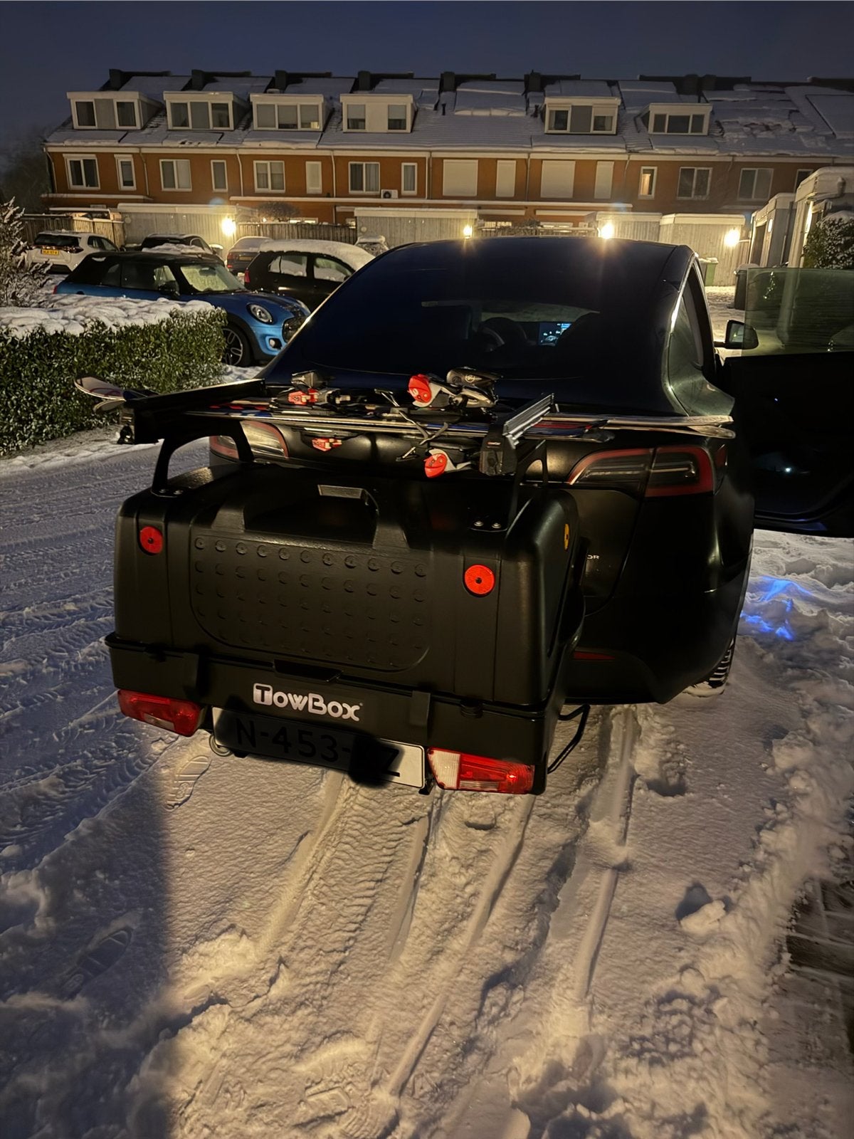 Trekhaakkoffer / Towbox te huur, Auto diversen, Ophalen, Zo goed als nieuw