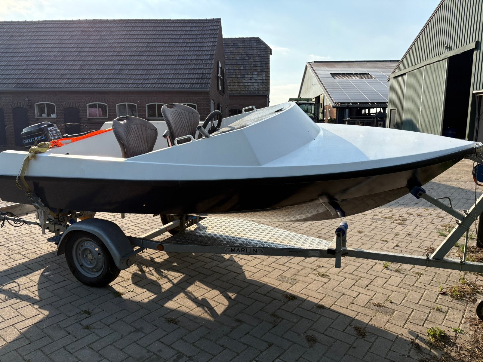 Foto 3 van Boot met 7,5 pk Mercury buitenboordmotor