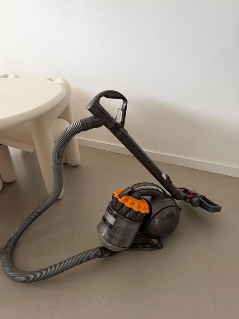 Dyson stofzuiger, Witgoed en Apparatuur, Stofzuigers, Ophalen of Verzenden, Zo goed als nieuw