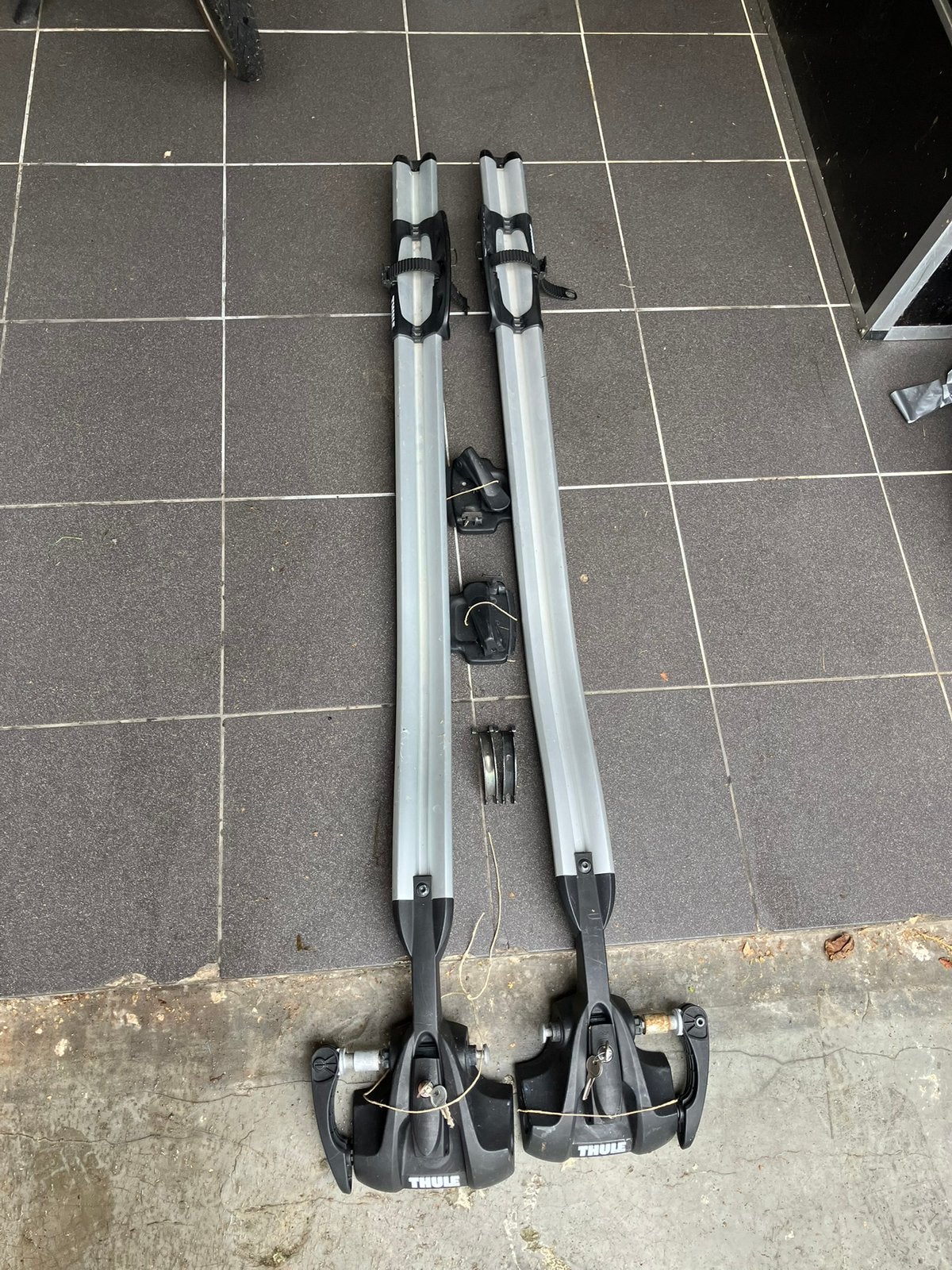 Thule outride 562 fietsendragers 2 x, Auto diversen, Ophalen of Verzenden, Zo goed als nieuw