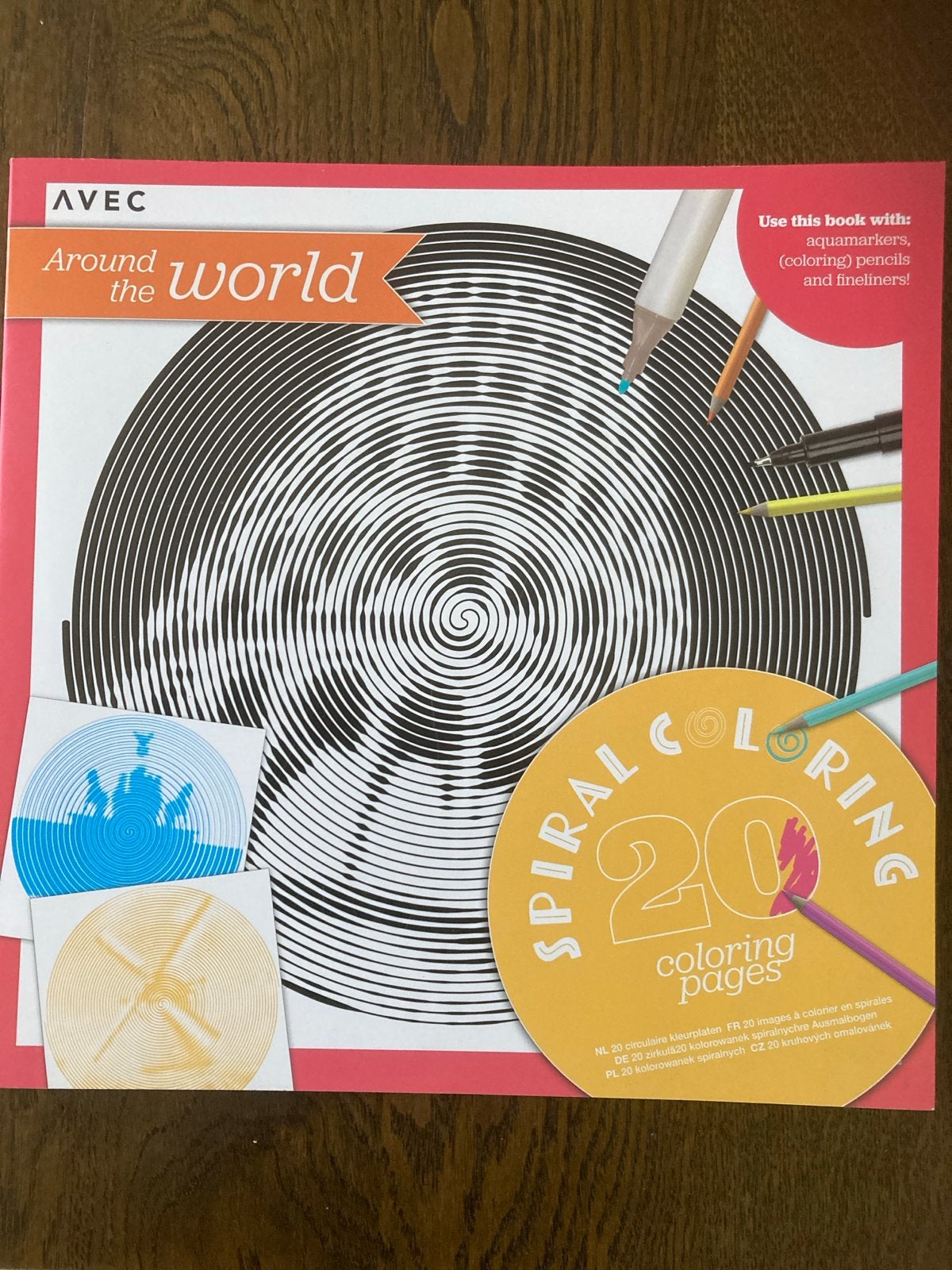 Spiraal Kleurboek 'Around the World' - Nieuw, Ophalen, Nieuw, Boek of Gids