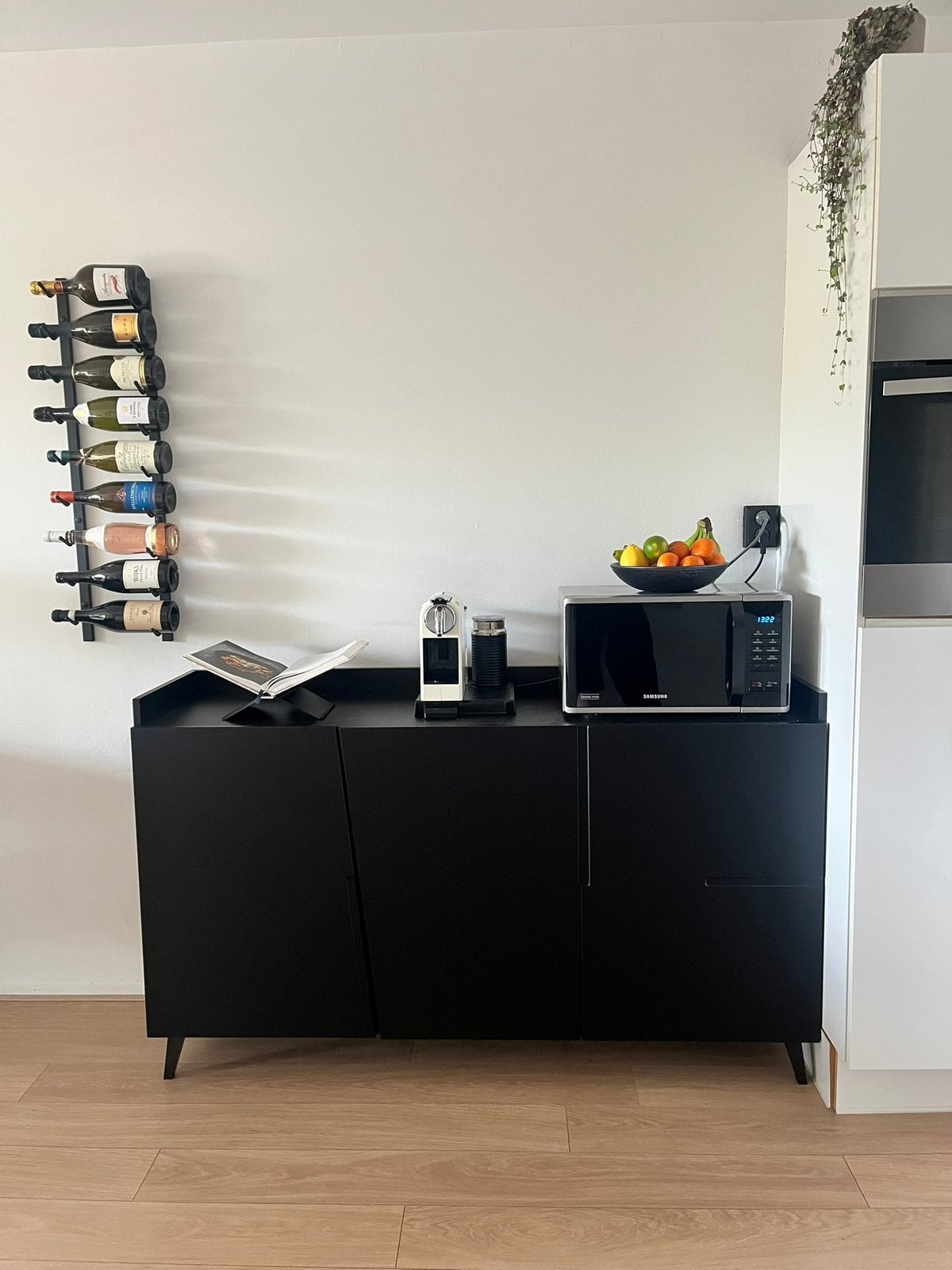 Mat zwart dressoir 150 cm, Ophalen, Zo goed als nieuw, 25 tot 50 cm