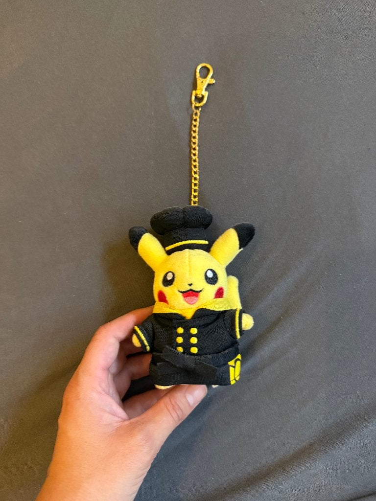 Pokemon Cafe chef Pikachu sleutelhanger Japan, Ophalen of Verzenden, Zo goed als nieuw