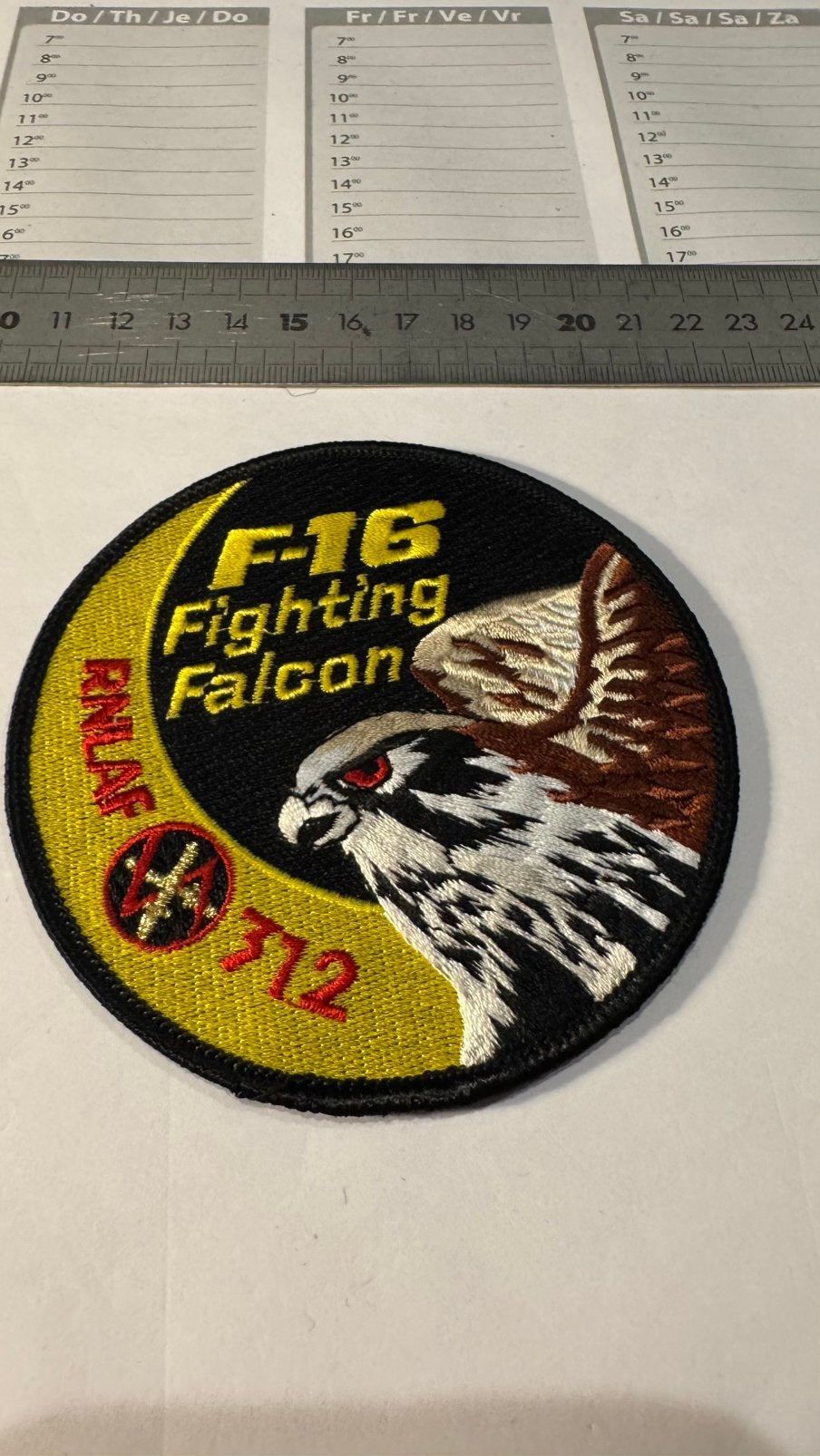 Patch f-16 swirl luchtmacht klu 312 squdron volkel, Ophalen of Verzenden, Zo goed als nieuw, Patch, Badge of Embleem