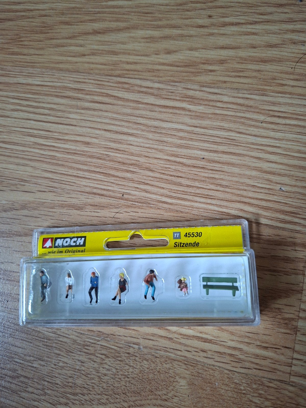 Noch 45530 Zittende Figuren TT Schaal, Ophalen of Verzenden, Nieuw, 1:50 of kleiner