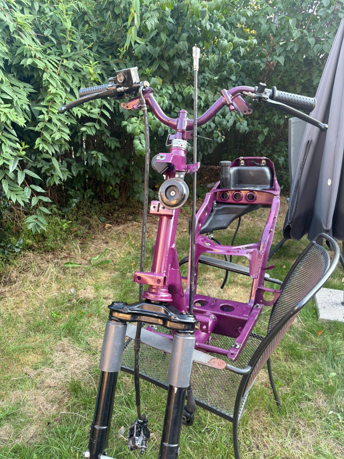 Piaggio zip frame BROM, Fietsen en Brommers, Brommeronderdelen | Scooters, Piaggio, Frame, Ophalen of Verzenden