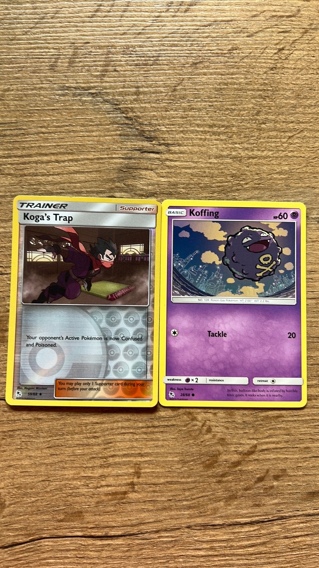 Twee pokemon kaarten, Ophalen of Verzenden, Zo goed als nieuw, Meerdere kaarten, Foil