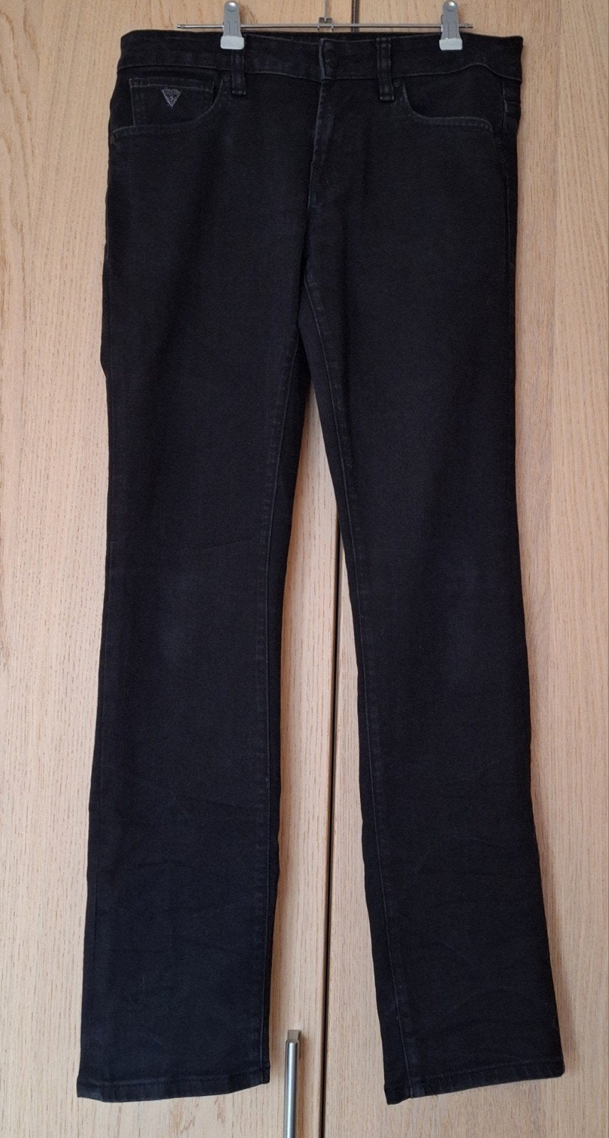 Guess Zwarte Skinny Stretch Spijkerbroek Maat 30, Zwart, W32 (confectie 46) of kleiner, Ophalen of Verzenden, Zo goed als nieuw