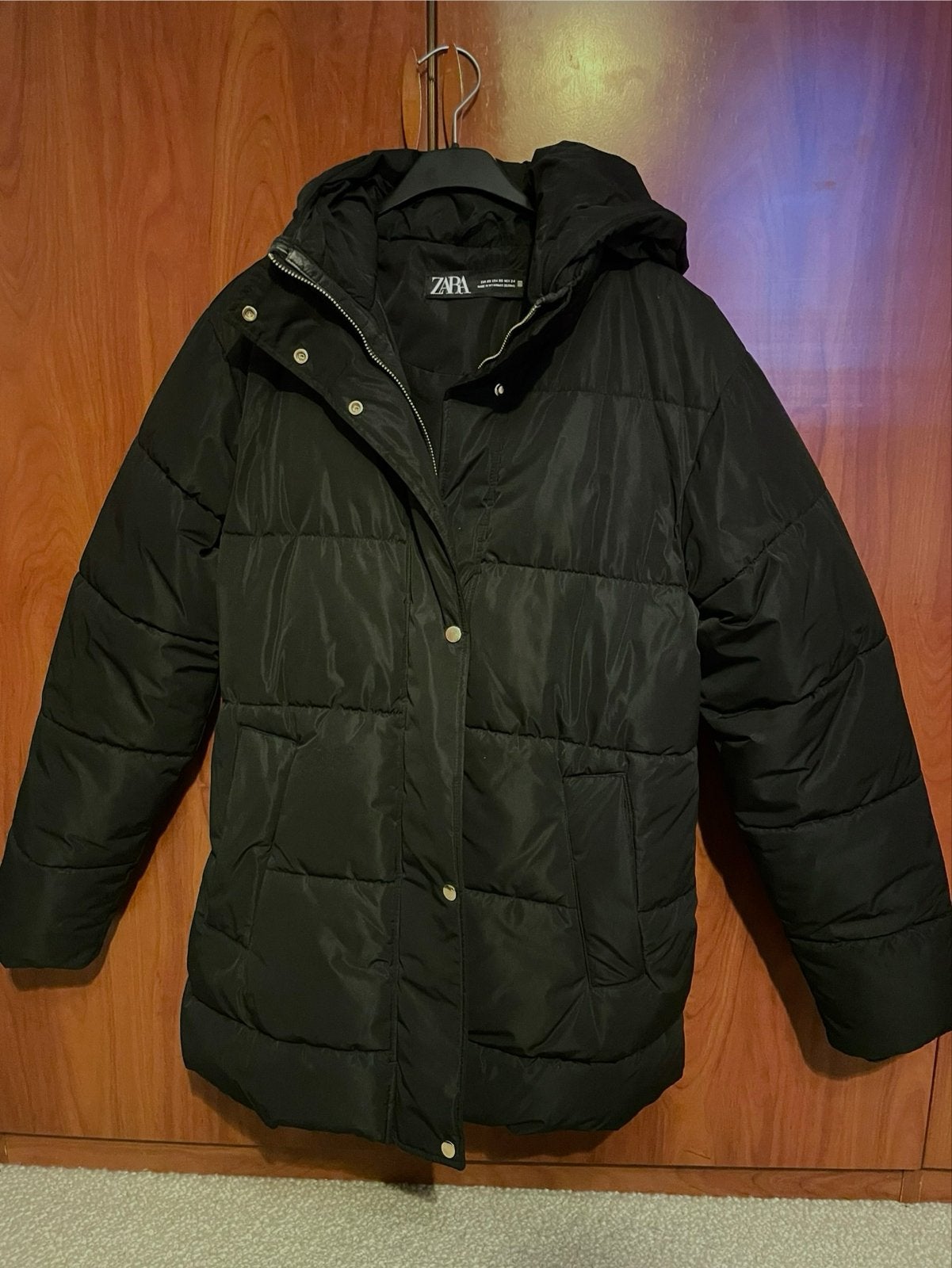 Zara Zwarte Puffer Jas met Capuchon - Maat XS, Ophalen of Verzenden, Gedragen, Maat 34 (XS) of kleiner, Zwart