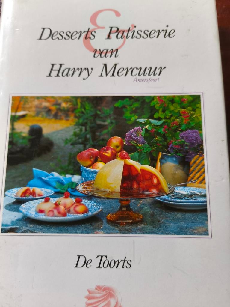 Desserts & Patisserie van Harry Mercuur - gesigneerd, Boeken, Ophalen of Verzenden, Zo goed als nieuw, Europa, Harry Mercuur