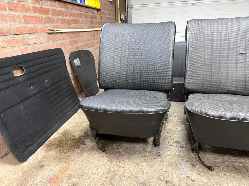 Stoelen kever 1302 ‘72 interieur zwart compleet, Ophalen, Gebruikt, Volkswagen
