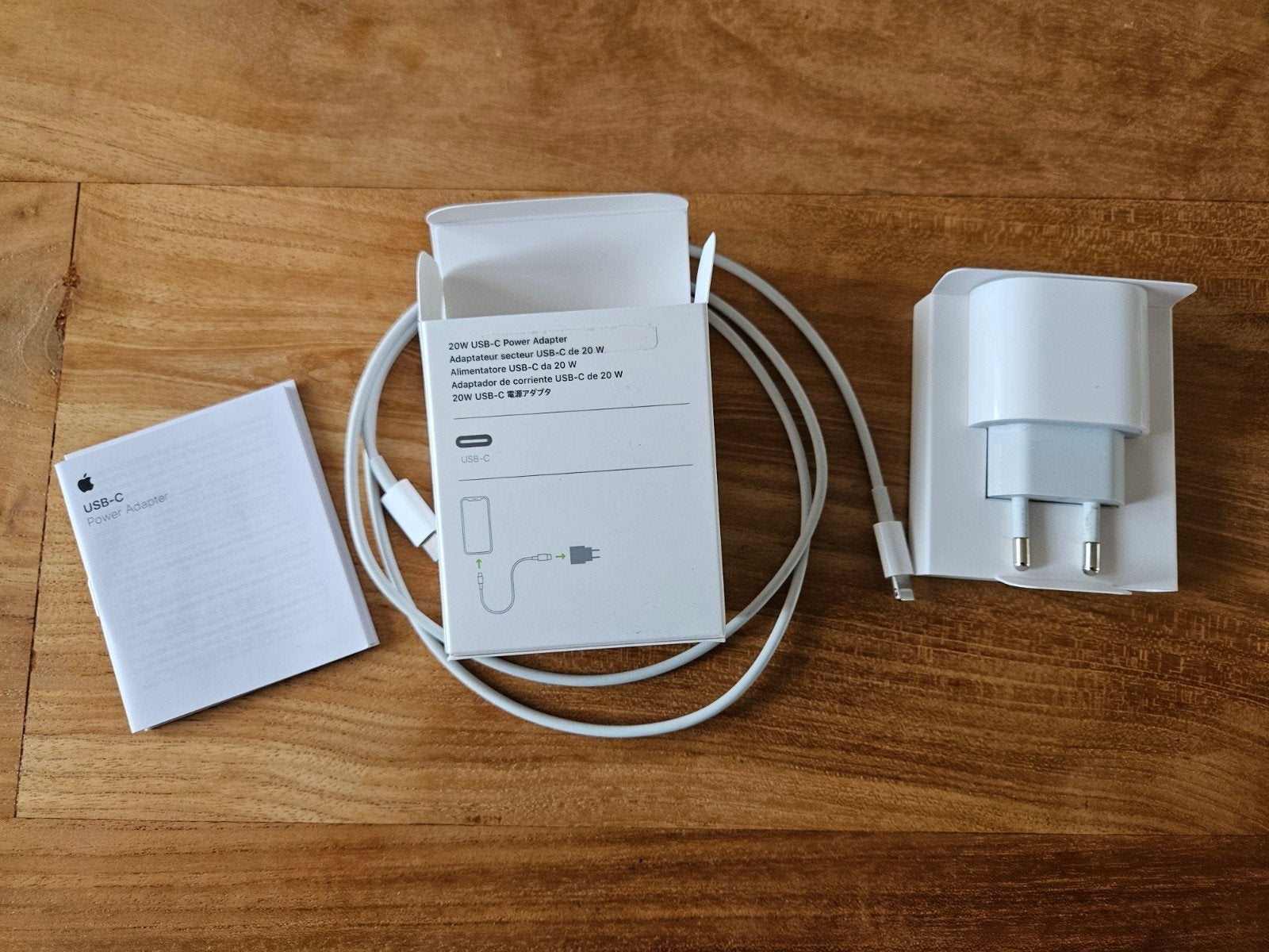 * * * Oplader Apple iPhone  MHJE3ZM/A - NIEUW * * *, Telecommunicatie, Mobiele telefoons | Telefoon-opladers, Ophalen of Verzenden