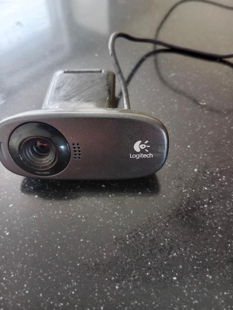 Logitech HD 720p Webcam - Gebruikt, Computers en Software, Webcams, Gebruikt, Bedraad, ChromeOS, MacOS, Windows, Monitorclip, Microfoon