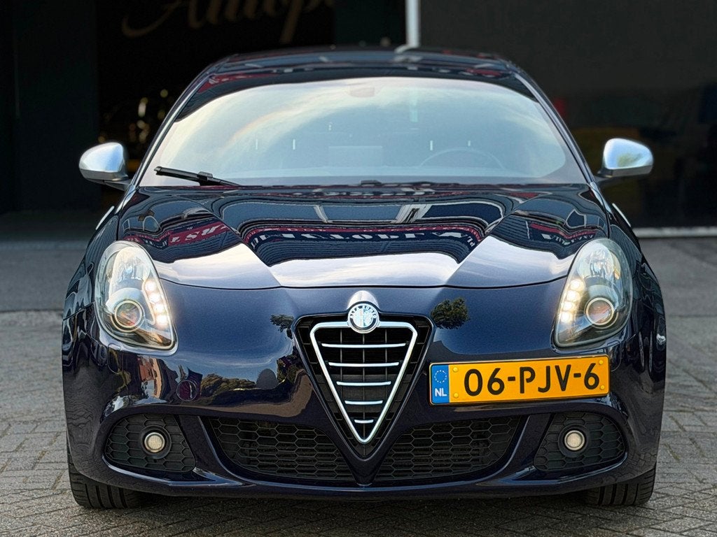 Alfa Romeo Giulietta 1.7 TBi Quadrifoglio Verde NAVI/PDC/CRU, Auto's, Alfa Romeo, Euro 5, Gebruikt, 4 cilinders, Blauw