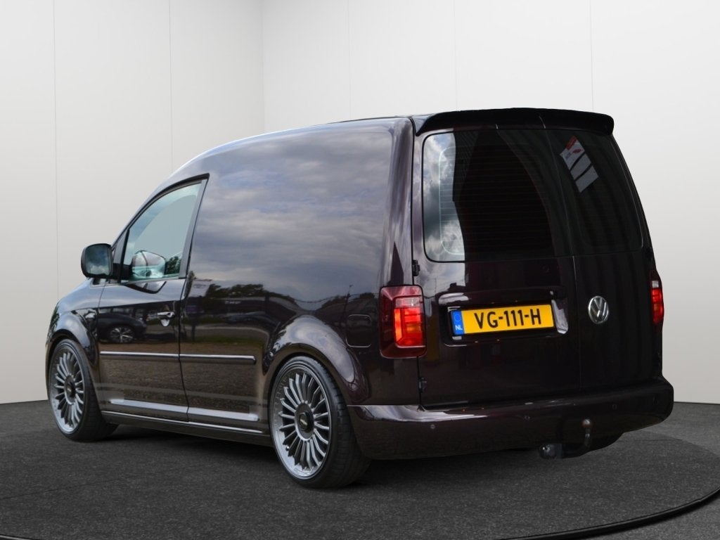 Volkswagen Caddy 1.6 TDI L1H1 Airco/Cruise/Trekhaak/19'', Auto's, Bestelauto's, Euro 5, Stof, Gebruikt, Zwart