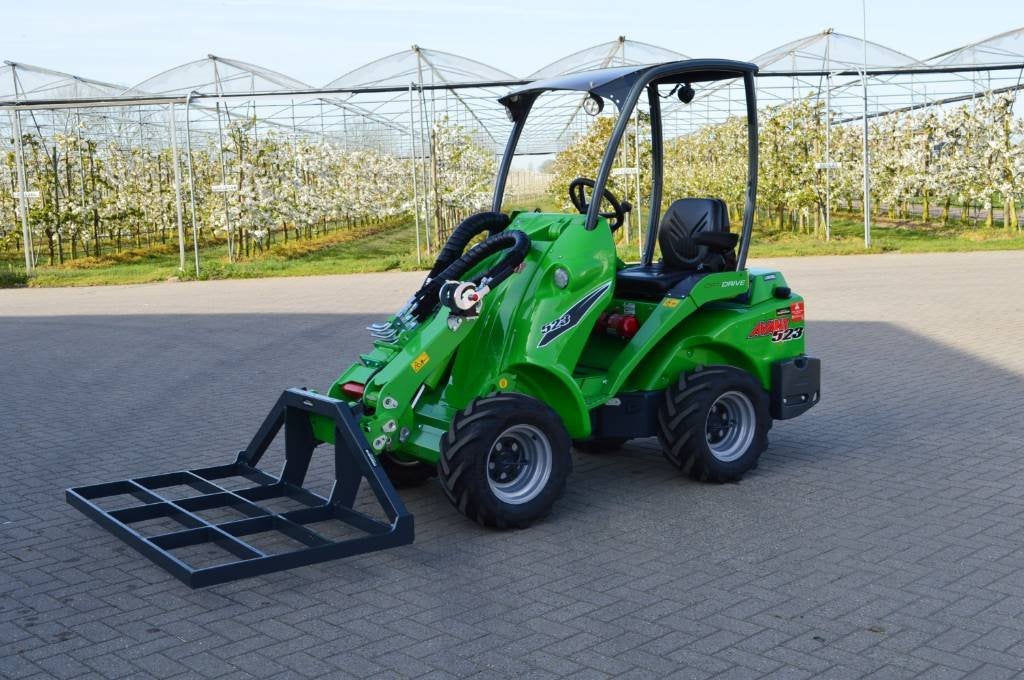 Avant 523 TDL Kniklader/Shovel 2026 (bj 2026), Wiellader of Shovel