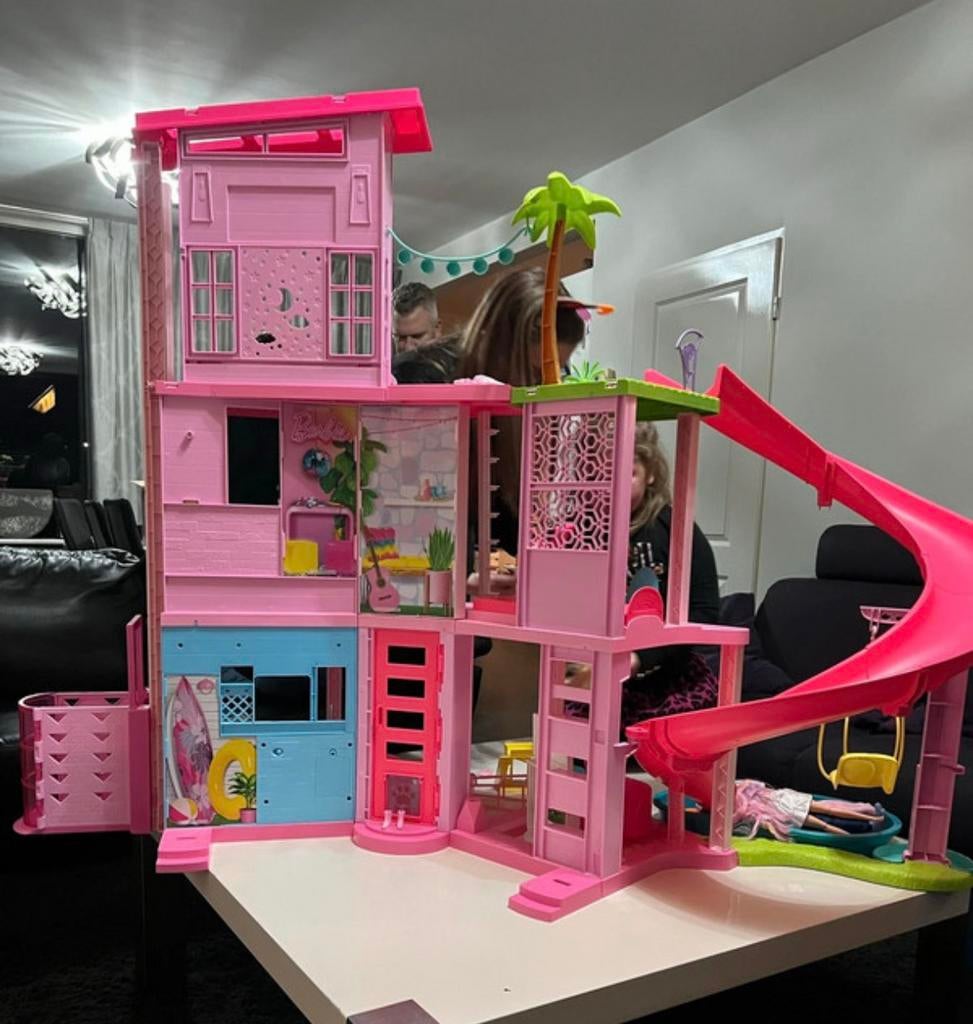 Barbie Dreamhouse xxl, Ophalen of Verzenden, Zo goed als nieuw, Toebehoren