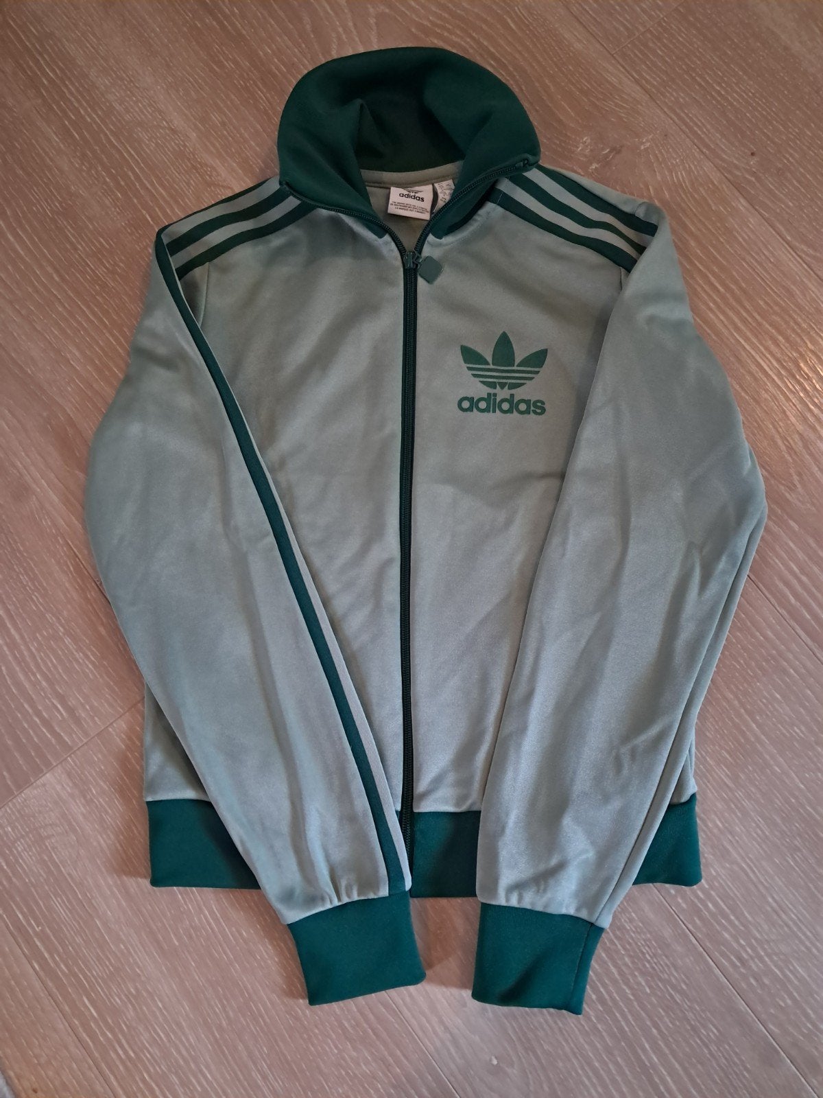 adidas vest en trui, Adidas, Overige typen, Ophalen of Verzenden, Zo goed als nieuw
