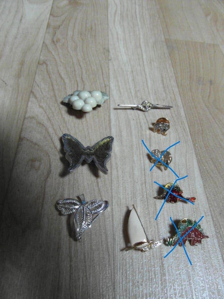 1-6 broches te koop, diverse varianten. ook per stuk te koop, Sieraden, Tassen en Uiterlijk, Broches, Gebruikt, Overige materialen