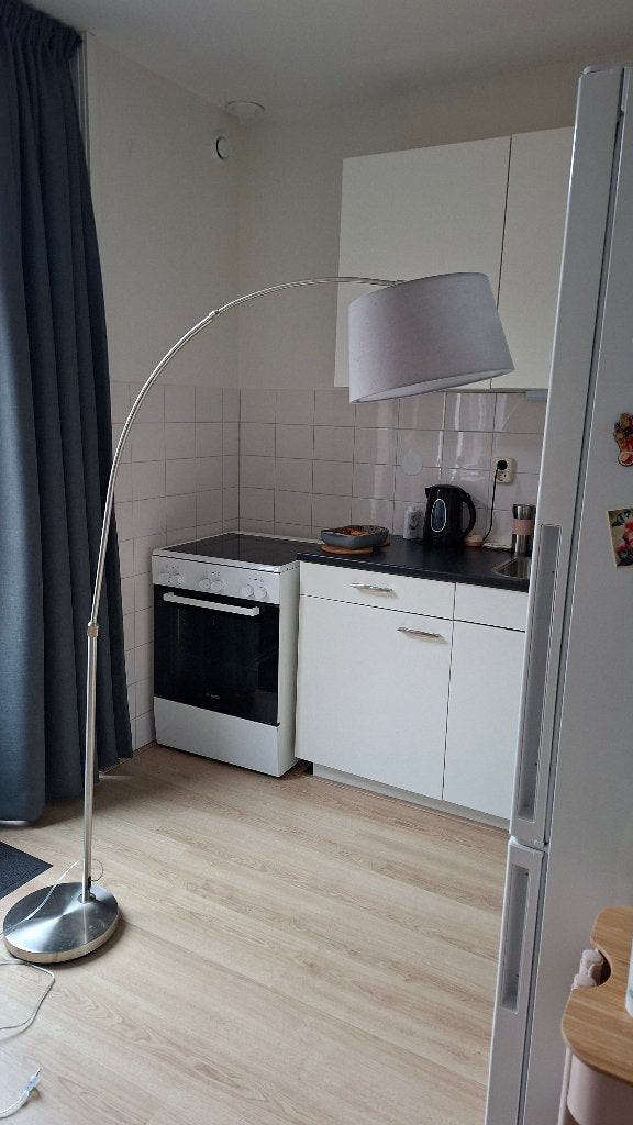 Lamp, Huis en Inrichting, Lampen | Vloerlampen, Ophalen, Kunststof, Gebruikt, Overige fittingen