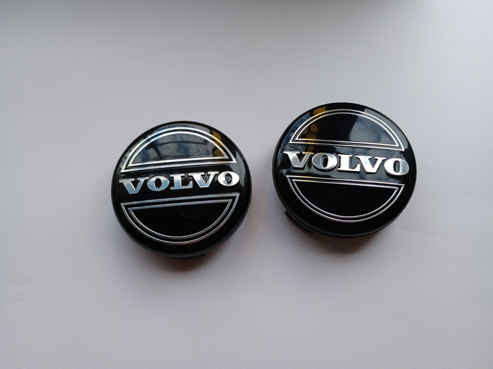 2 Volvo naafdoppen, Auto diversen, Wieldoppen, Ophalen of Verzenden