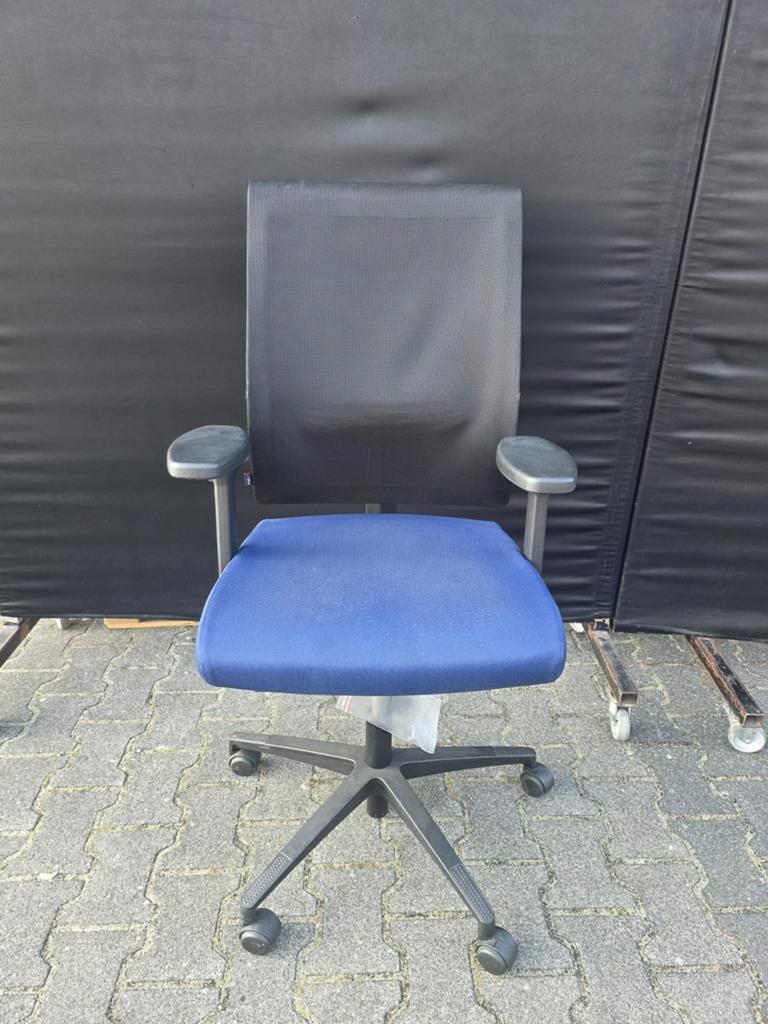 19 x Bureaustoelen - Ergonomisch en Comfortabel, Bèta, Gebruikt, Blauw, Ophalen of Verzenden