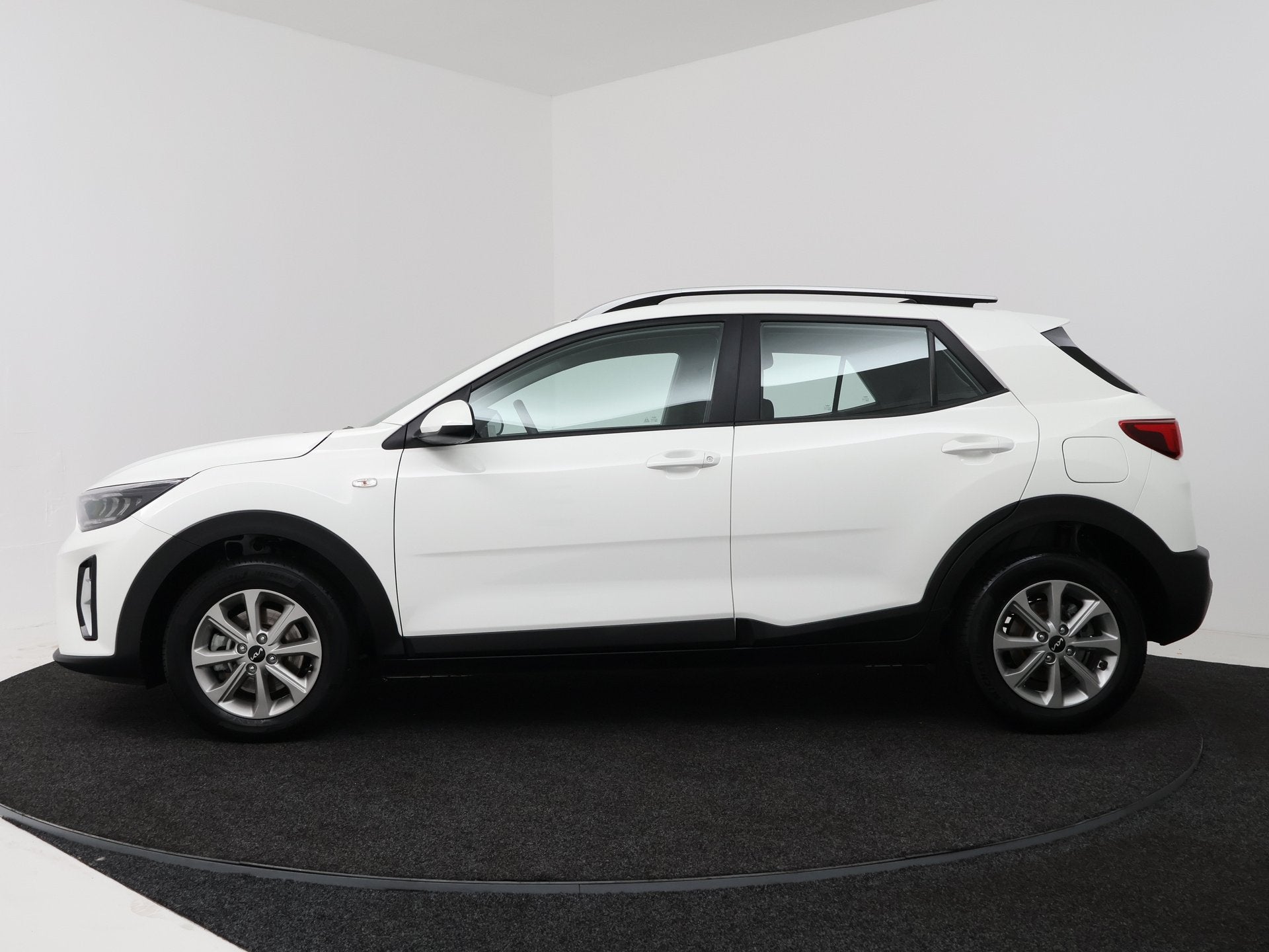 Kia Stonic 1.0 T-GDi MHEV DynamicLine | Camera | Cruise Cont, Auto's, Kia, Voorwielaandrijving, 12 maanden, Wit, Origineel Nederlands