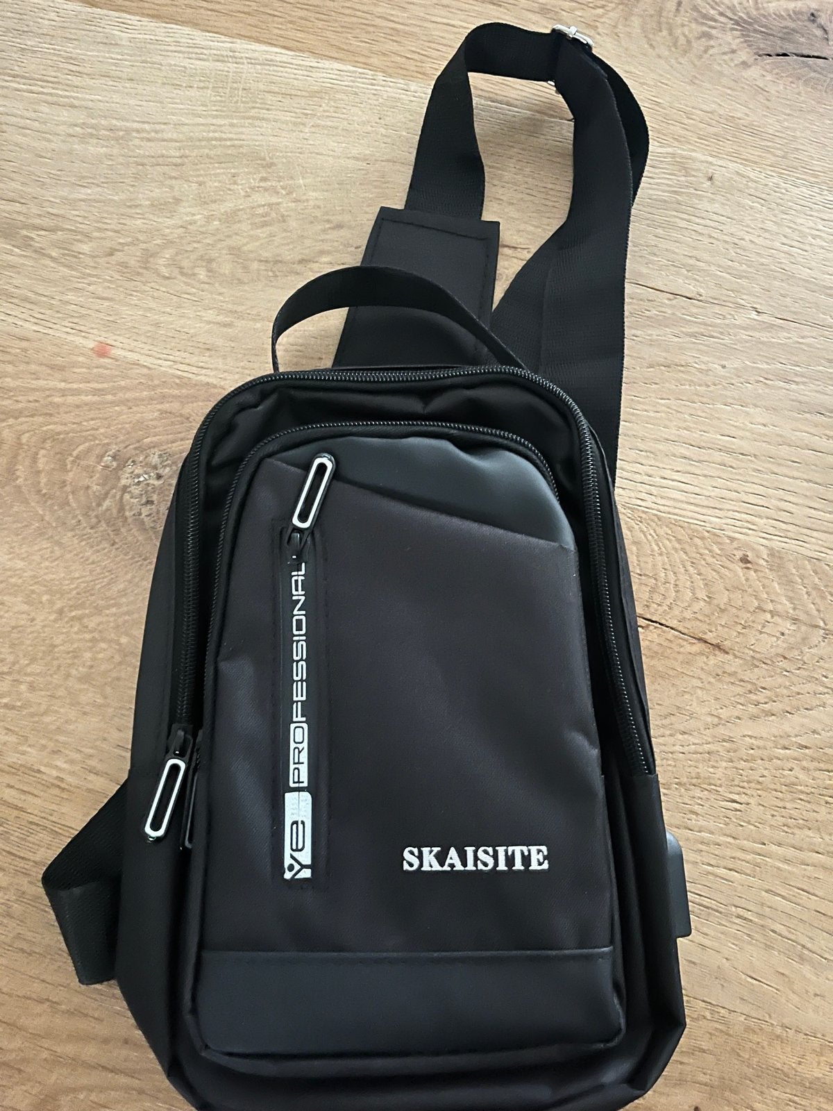 SKSITE Schoudertas met USB-oplaadpoort, Ophalen of Verzenden, Nieuw, Zwart, Overige merken
