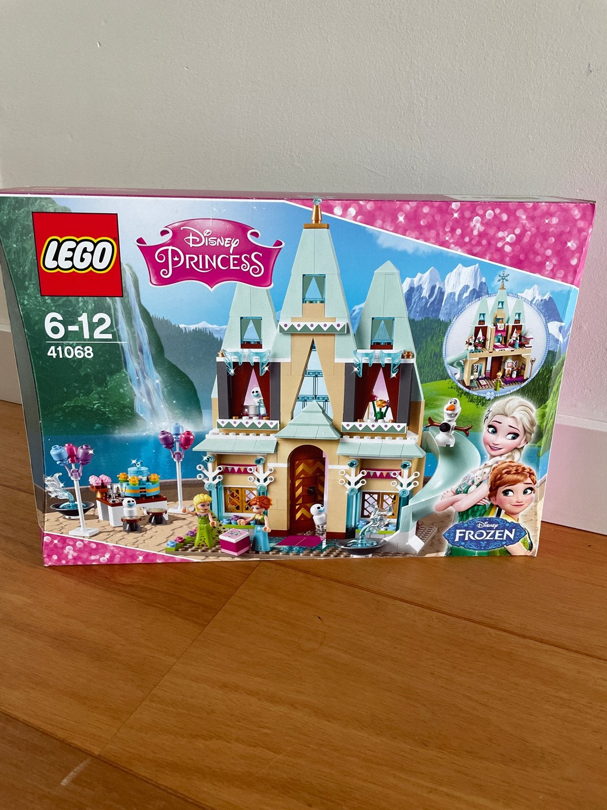 LEGO Disney Princess Frozen Elsa's IJskasteel (41068), Ophalen of Verzenden, Zo goed als nieuw, Overige merken