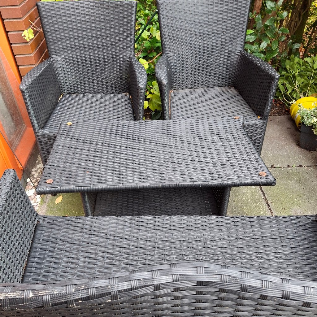 Zwarte wicker tuinset met bank en twee stoelen, Tuin en Terras, Ophalen, 4 zitplaatsen, Gebruikt, Wicker