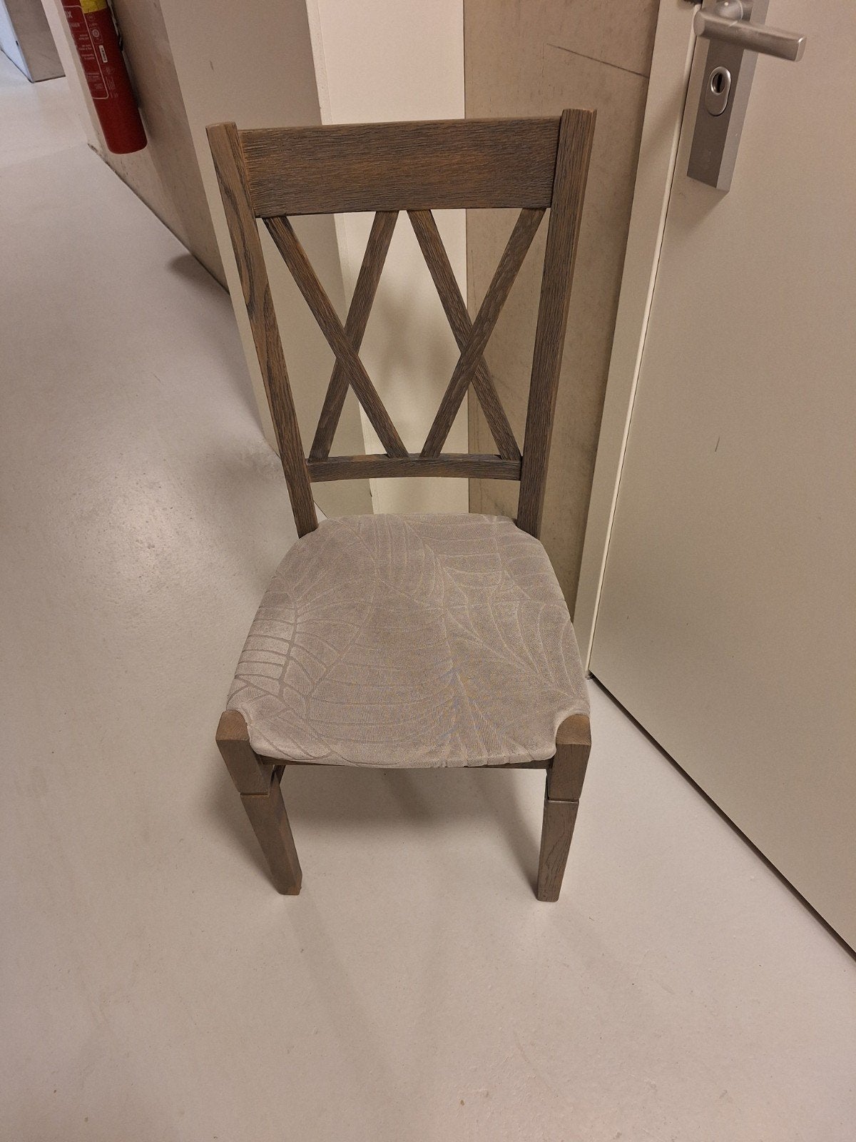 4 stoelen gratis op te halen., Ophalen