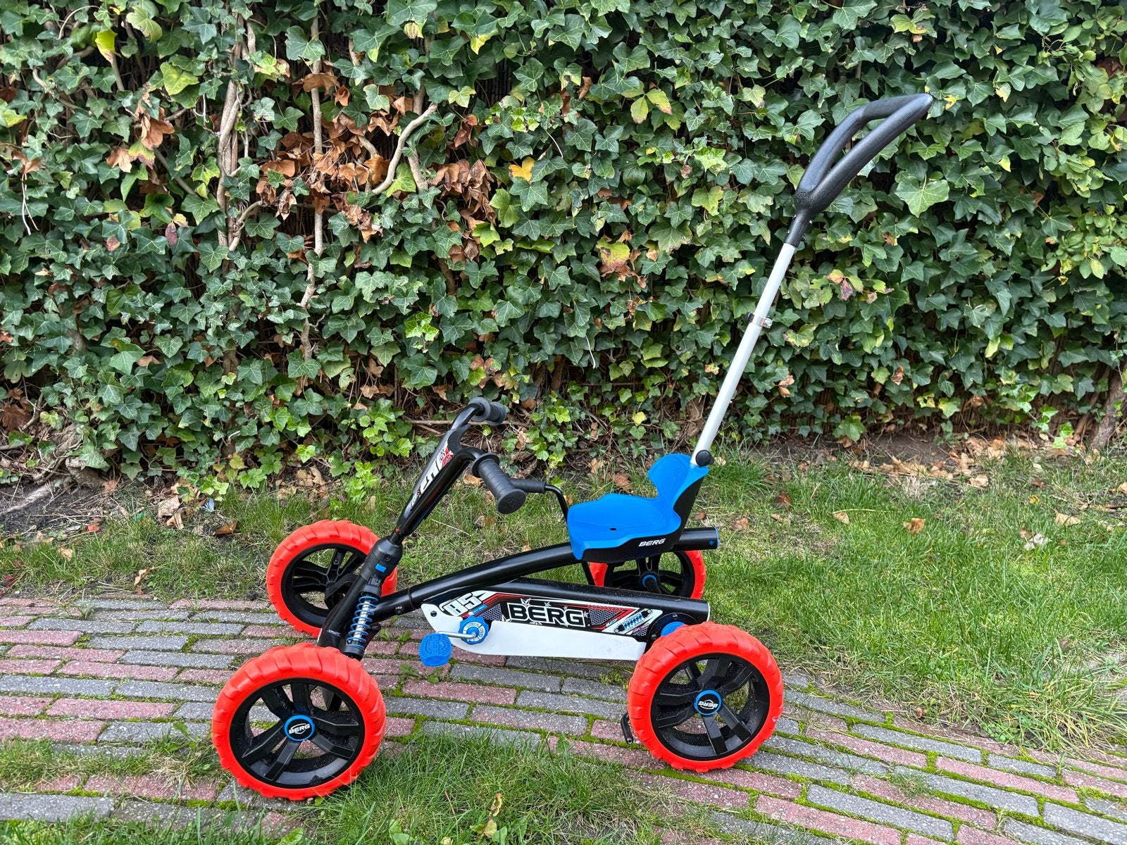 BERG Buzzy Nitro Zo goed als nieuw, Ophalen, Zo goed als nieuw, Berg
