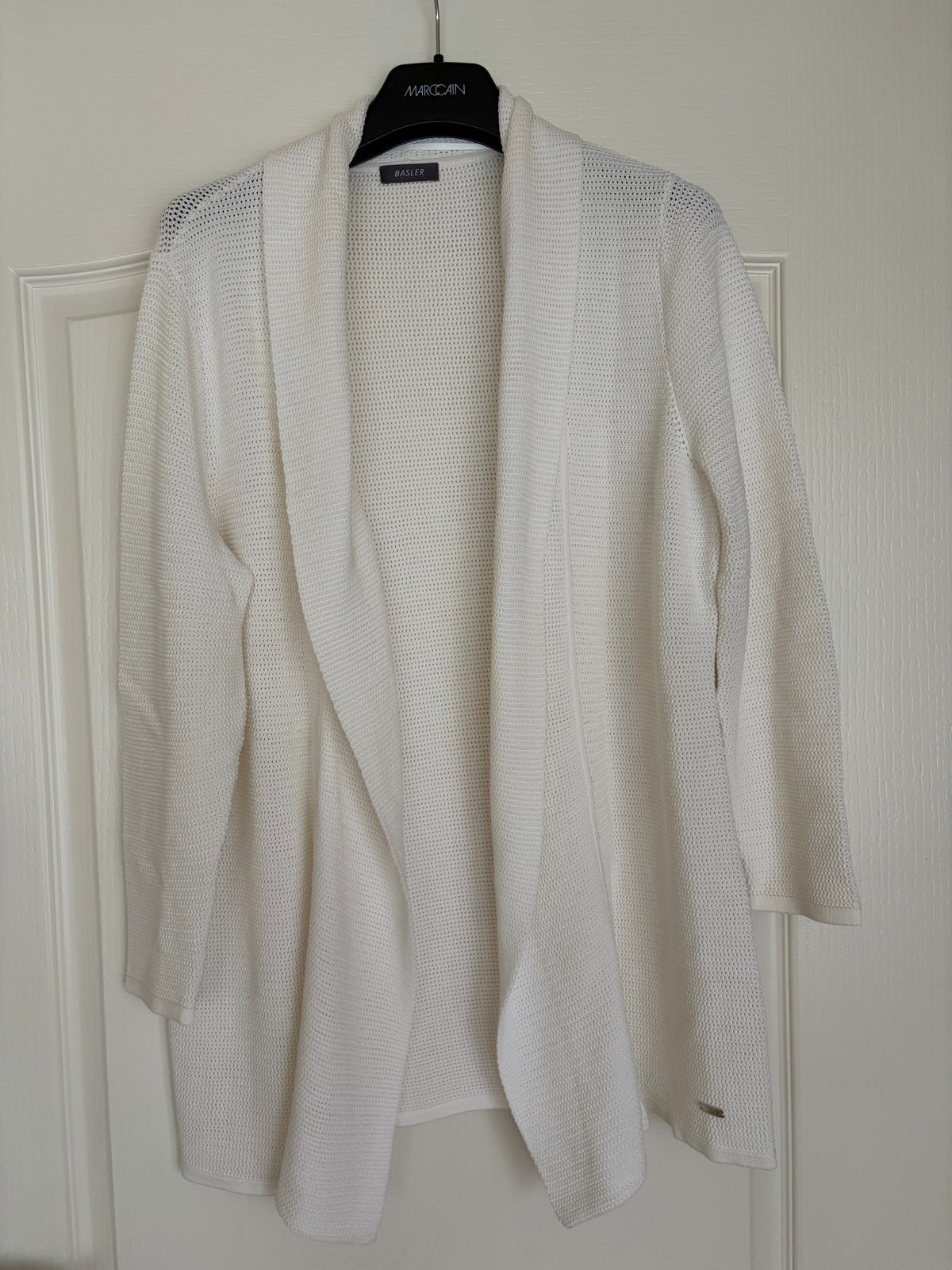 Stijlvol wit vest van Basler, Ophalen of Verzenden, Zo goed als nieuw, Maat 46/48 (XL) of groter, Wit