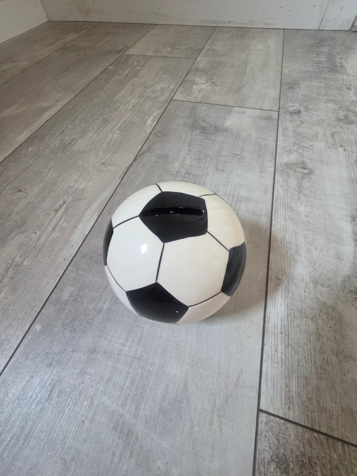 Voetbal spaarpot en kinder plafondlamp set, Ophalen, Gebruikt, Kunststof, Zwart