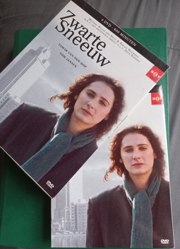 Zwarte Sneeuw (2007) 4 disc, Nederlands, Drama, Zo goed als nieuw, Vanaf 12 jaar