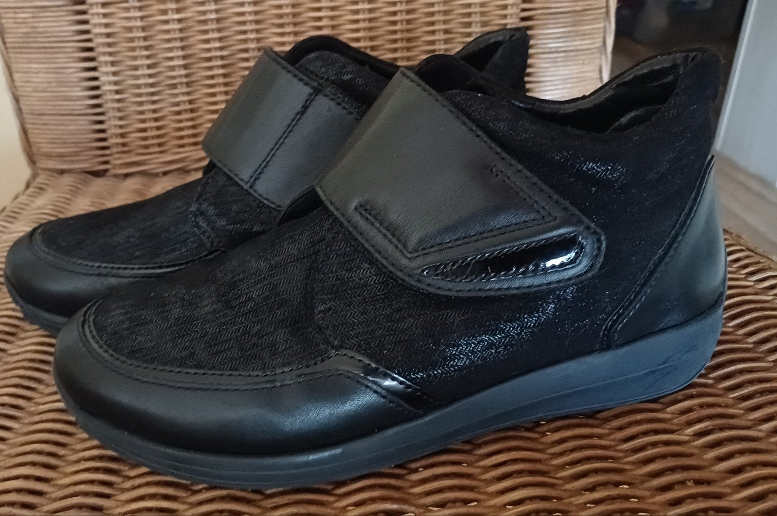 Ara Comfort High Soft enkellaarsjes maat 37.5 zgan, Zwart, Lage of Enkellaarzen, Ophalen of Verzenden, Zo goed als nieuw