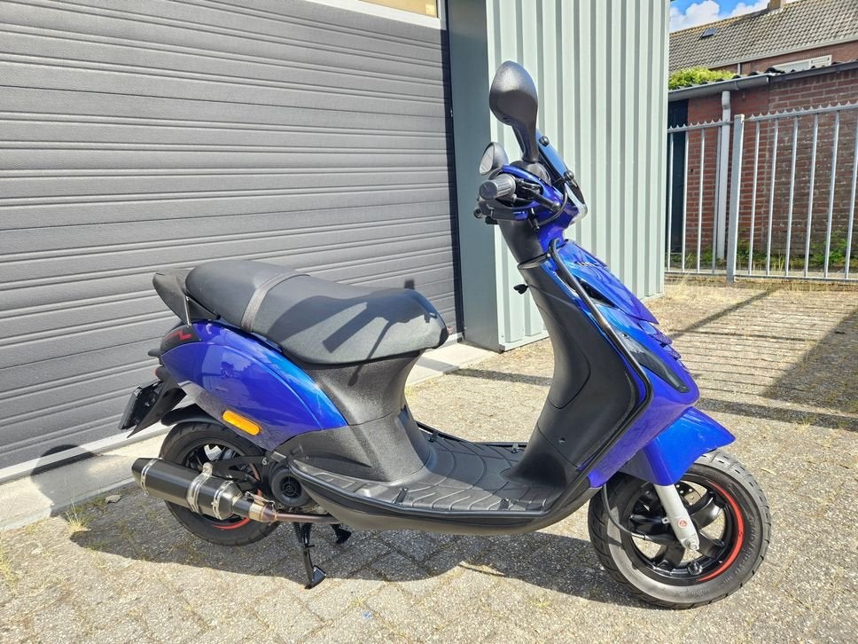 PIAGGIO ZIP 50 4T E5 BJ 2021 BROM BMW BLEU 4070KM + OPTIES, Onbekend, Ophalen of Verzenden, Zo goed als nieuw, Onbekend