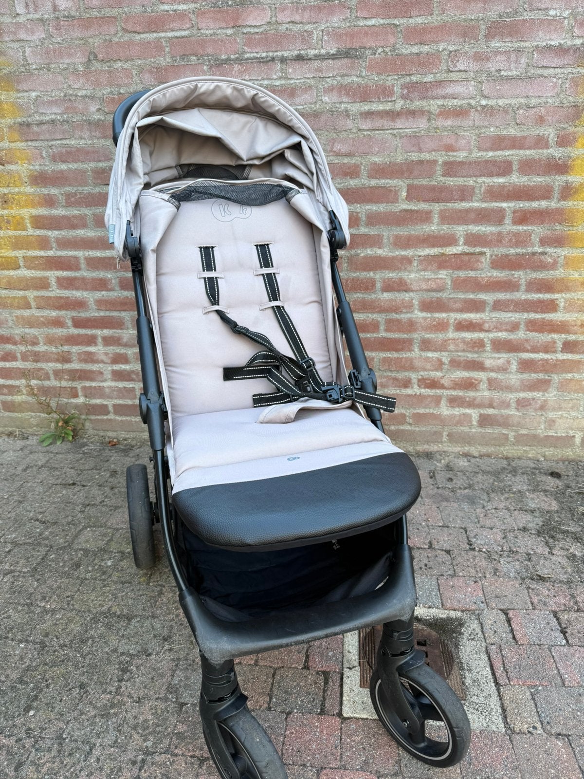 Kinderkraft Nubi kinderwagen - Lichtgewicht en compact, Kinderen en Baby's, Ophalen of Verzenden, Gebruikt, Kinderwagen, Overige merken