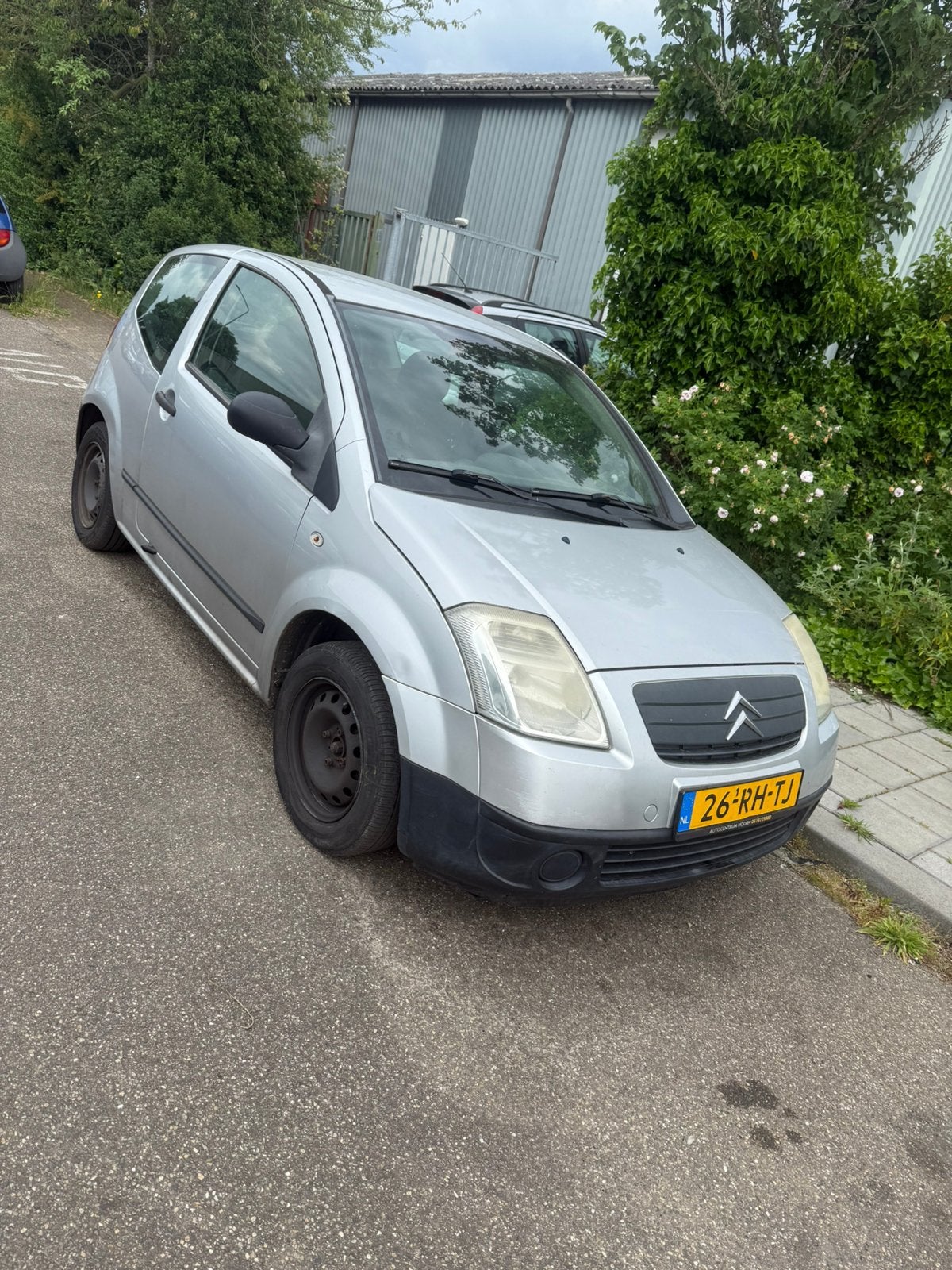 Citroën C2 1.1 I 2005 Grijs 350, Voorwielaandrijving, 450 kg, 525 kg, 31 €/maand