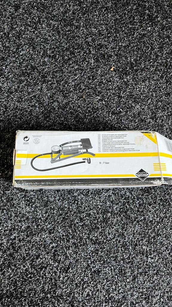 Voetpomp met manometer, Ophalen, Nieuw, Handmatig
