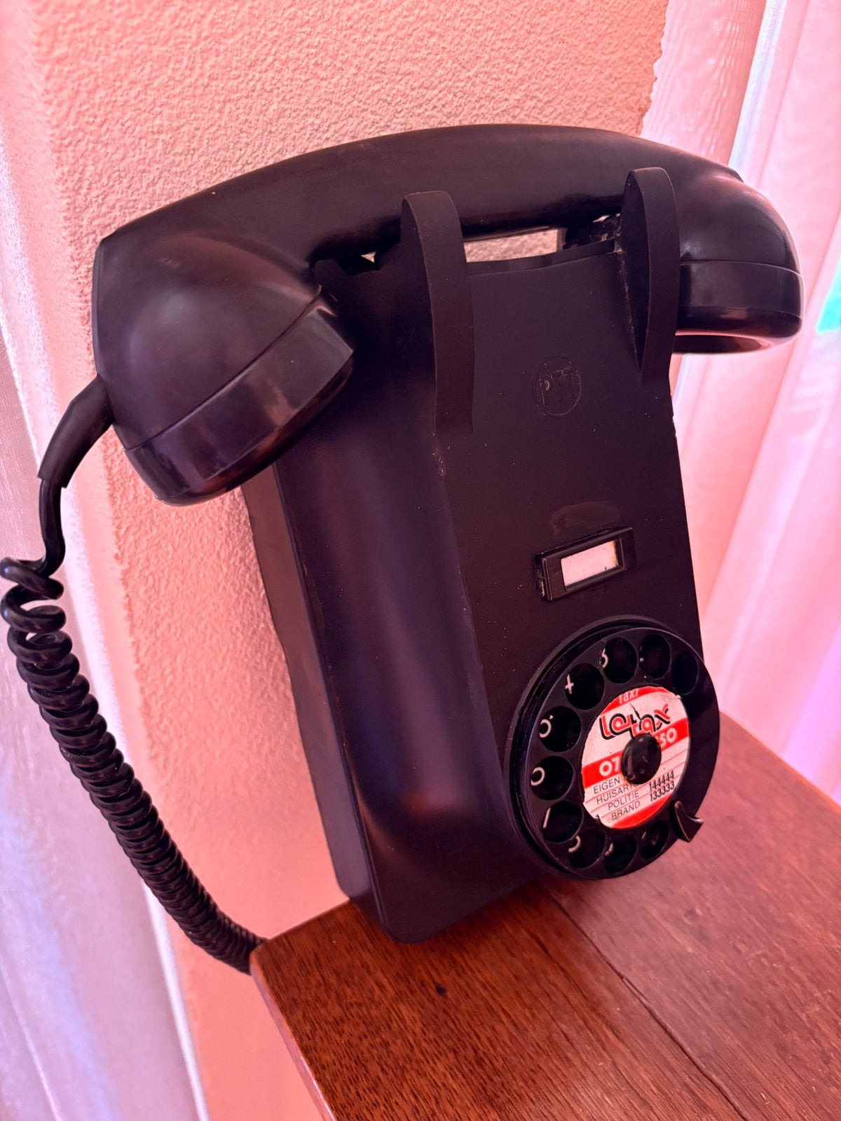 Prachtige bakelieten PTT wandtelefoon 1961, Telecommunicatie, Vaste telefoons | Niet Draadloos, Ophalen of Verzenden, Gebruikt