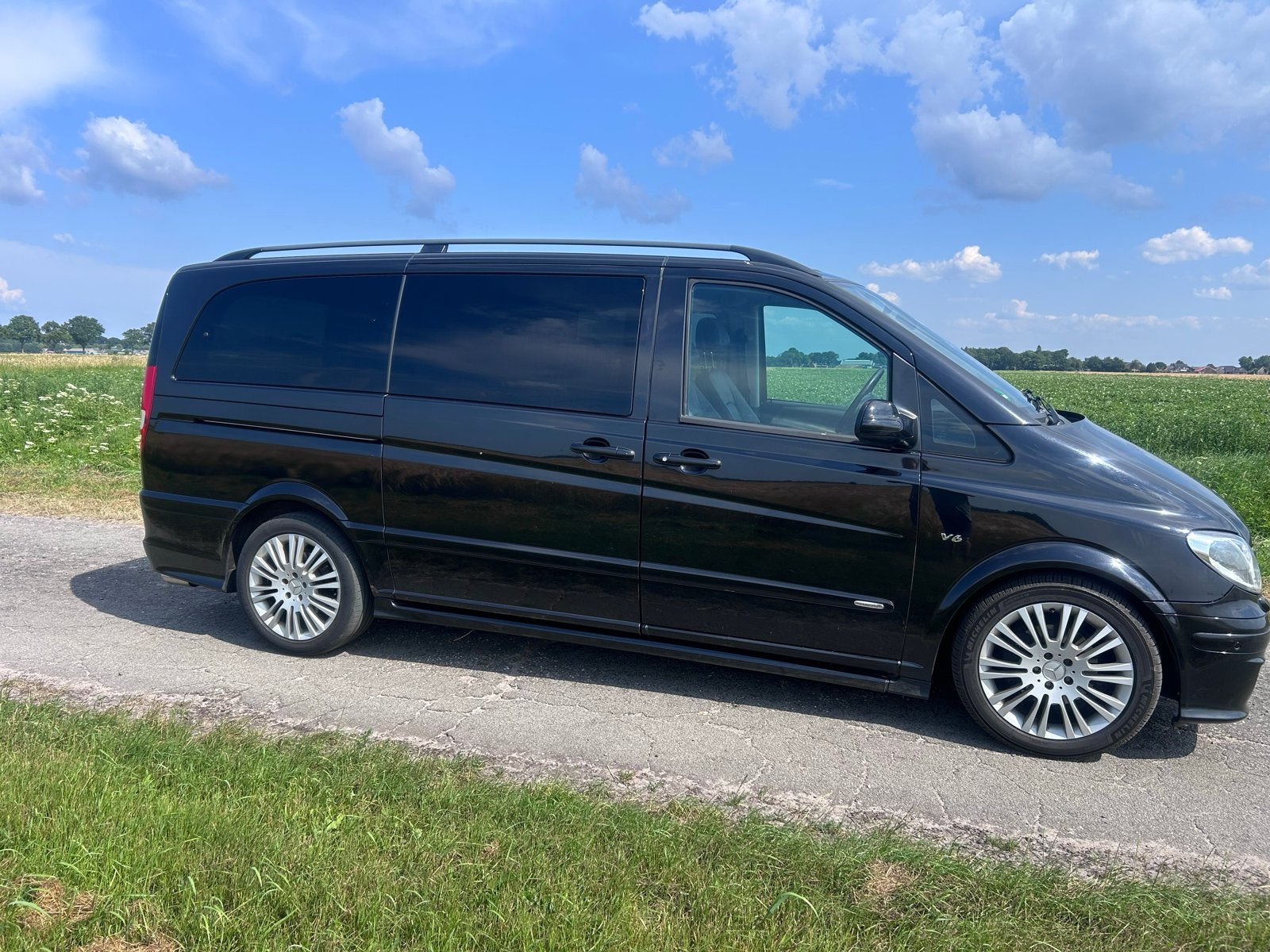 Mercedes-benz Viano, Zwart, Diesel, 6 cilinders, Te koop