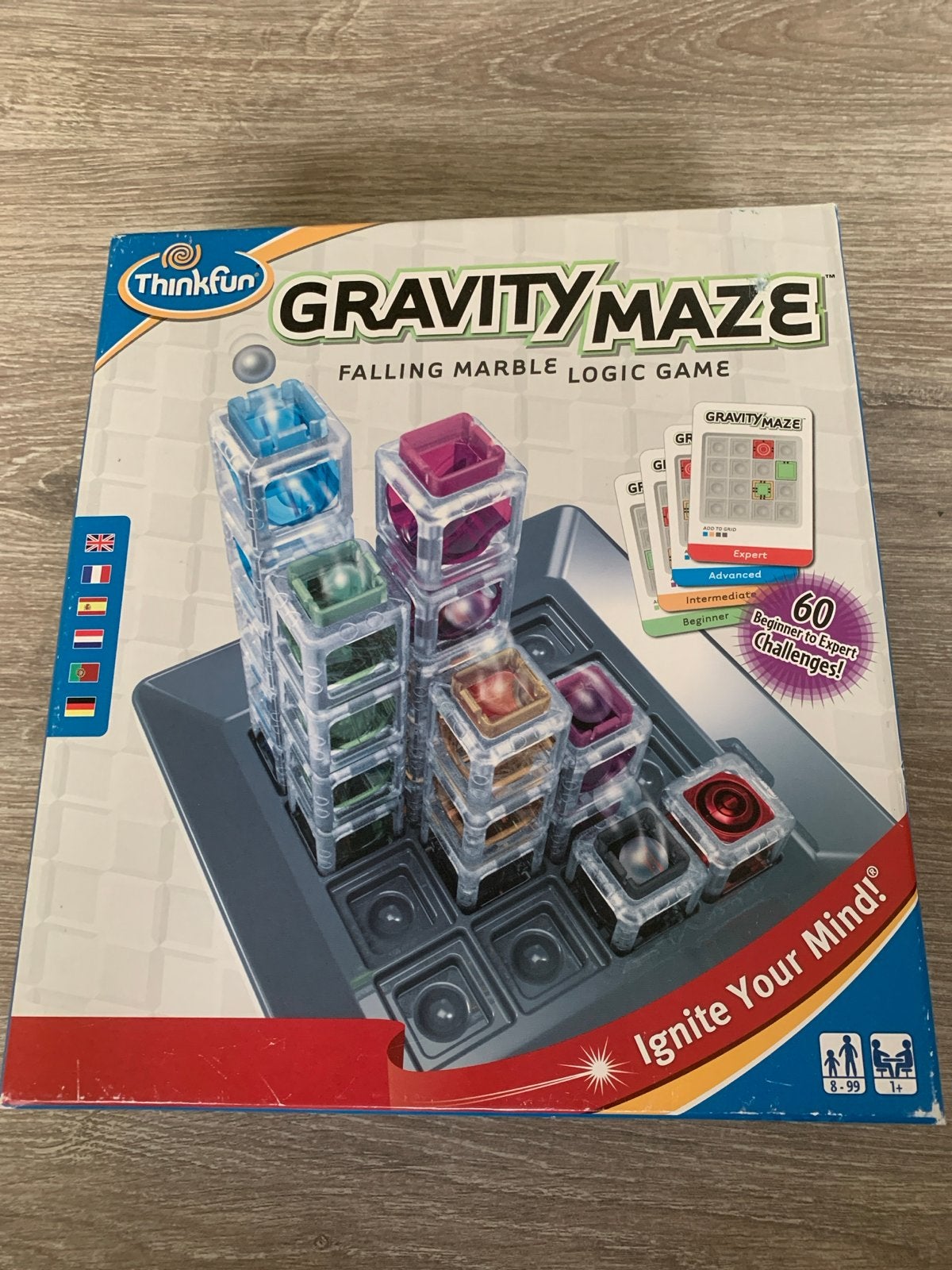 Gravity Maze: Logisch knikkerdoolhof spel van ThinkFun, Een of twee spelers, Ophalen of Verzenden, Zo goed als nieuw